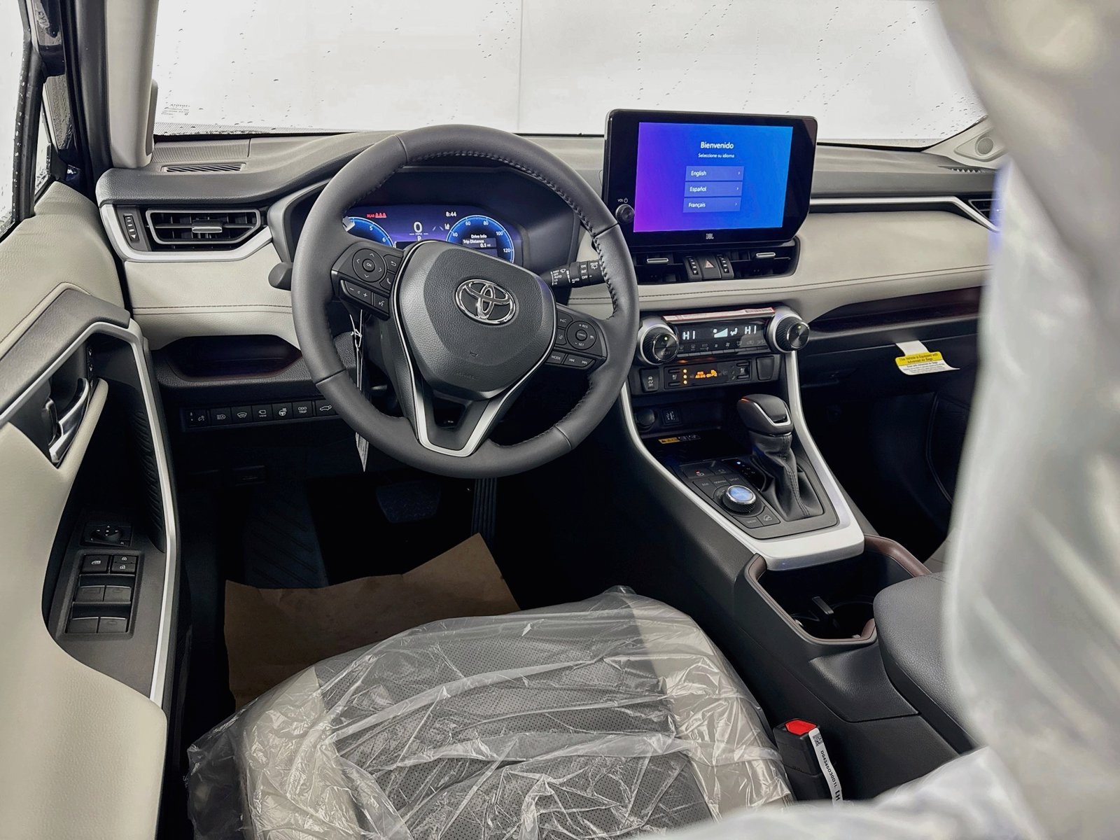 Certified 2025 Toyota RAV4 Limited w/ Advanced Technology Package AWD/4WD image 15