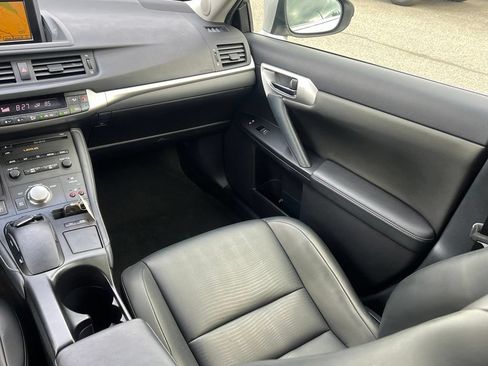 Used 2012 Lexus CT 200h Premium w/ Premium Audio Pkg FWD image 20