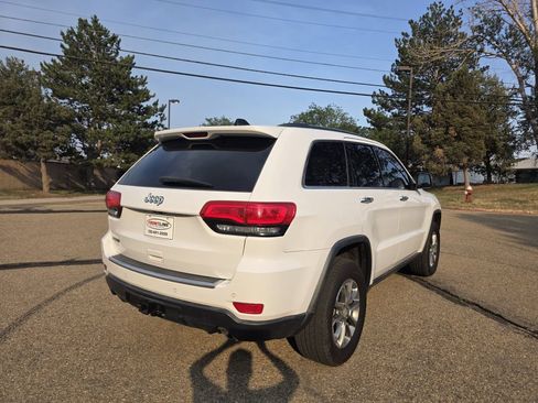 Used 2014 Jeep Grand Cherokee Limited w/ Trailer Tow Group IV AWD/4WD image 7