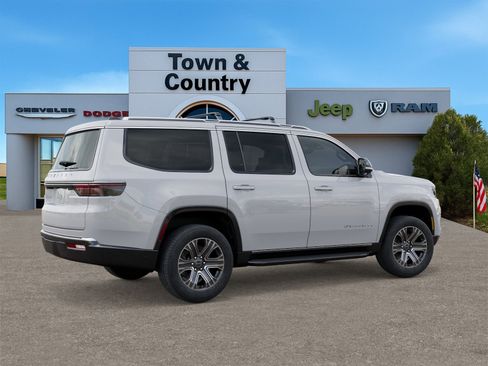 New 2025 Jeep Wagoneer WAGONEER 4X4 image 4