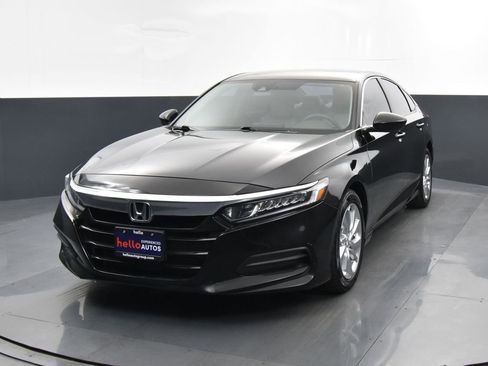Used 2018 Honda Accord LX image 4