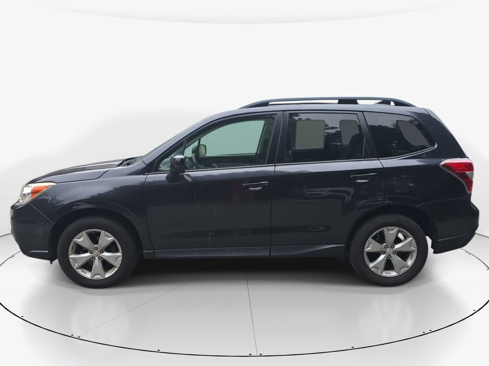 Used 2016 Subaru Forester 2.5i Premium AWD/4WD image 7