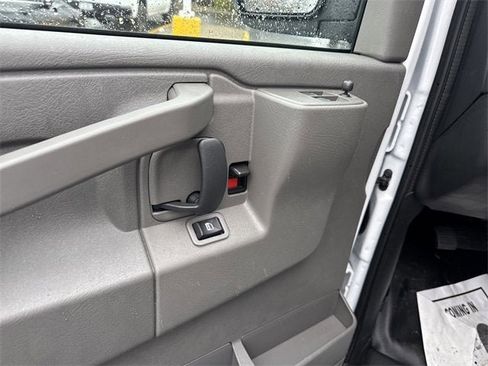 New 2025 Chevrolet Express 3500 w/ Power Convenience Package image 26