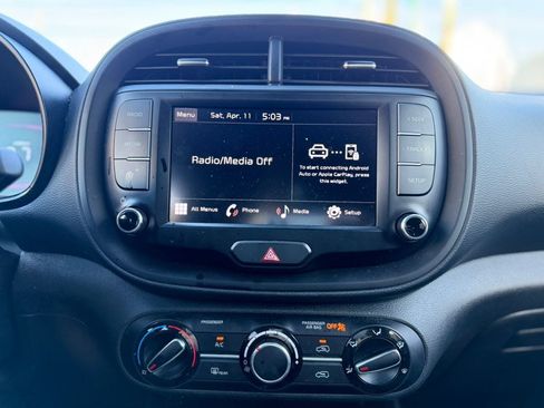Used 2023 Kia Soul LX w/ Option Group 015 FWD image 23