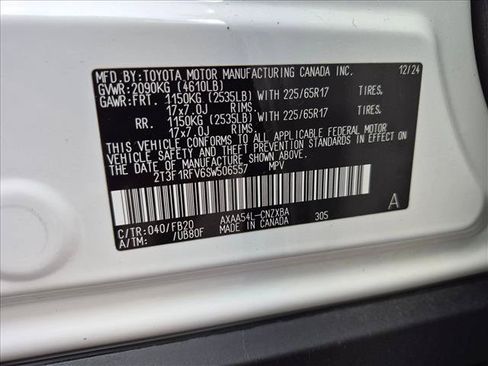 Certified 2025 Toyota RAV4 LE AWD/4WD image 24