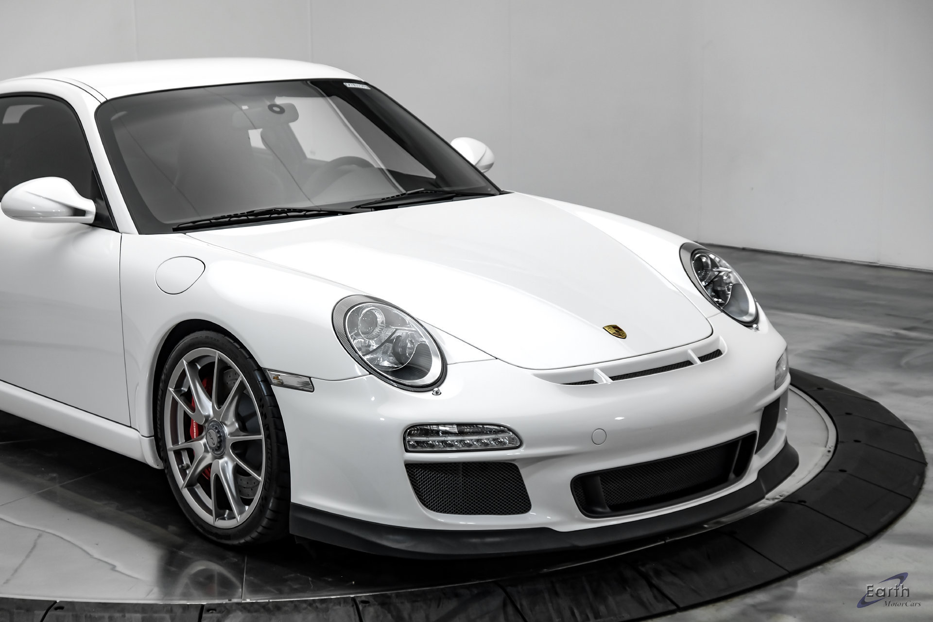 Used 2010 Porsche 911 GT3 RWD image 32