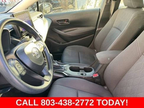 Used 2025 Toyota Corolla LE FWD image 8