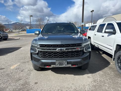 Used 2021 Chevrolet Tahoe High Country w/ Premium Package image 2