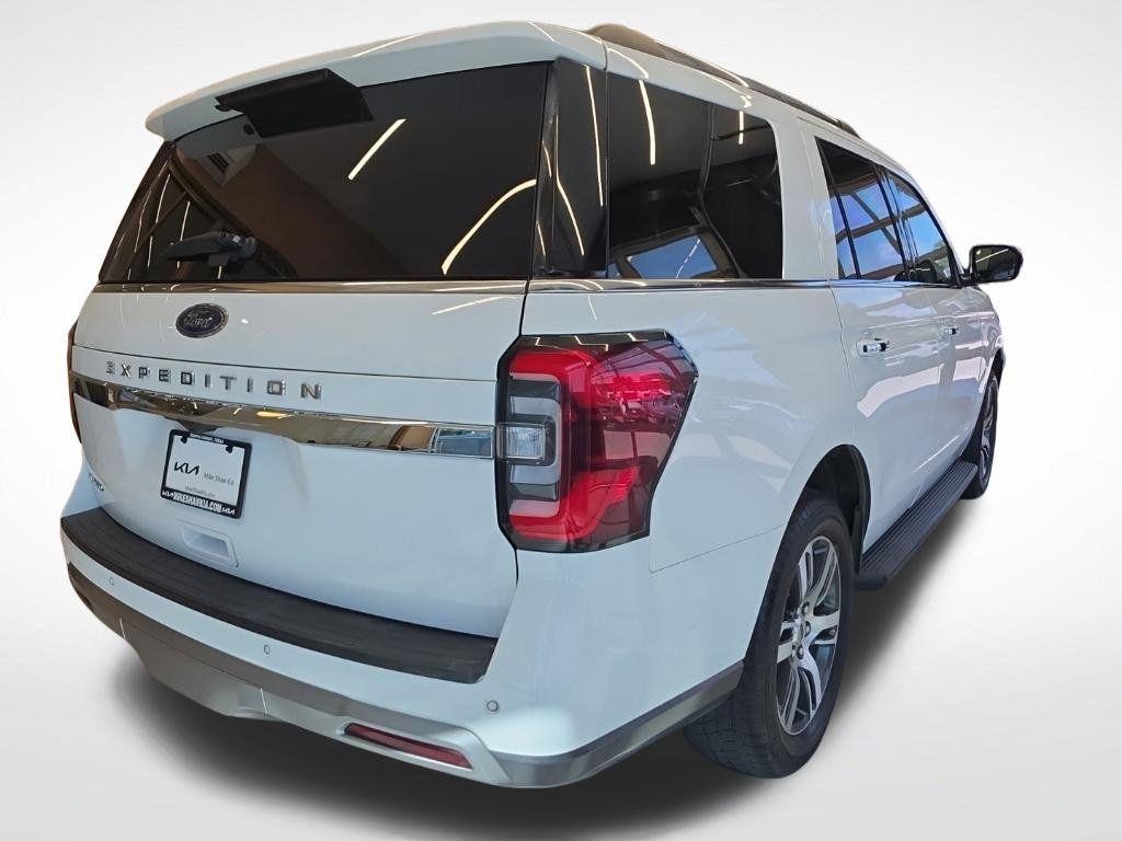 Used 2024 Ford Expedition Limited RWD image 14
