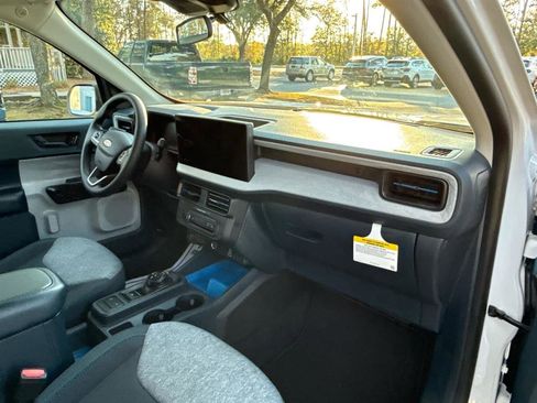 Used 2025 Ford Maverick XLT w/ Equipment Group 302A image 18