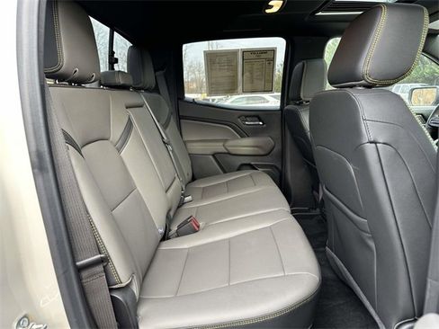 Used 2026 Chevrolet Colorado ZR2 w/ Technology Package image 24