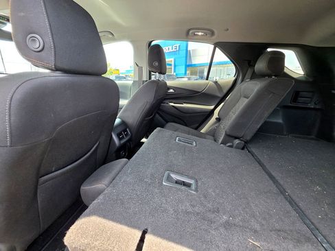 Used 2021 Chevrolet Equinox LT AWD/4WD image 36