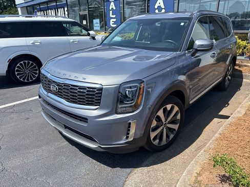 Used 2020 Kia Telluride S FWD image 1