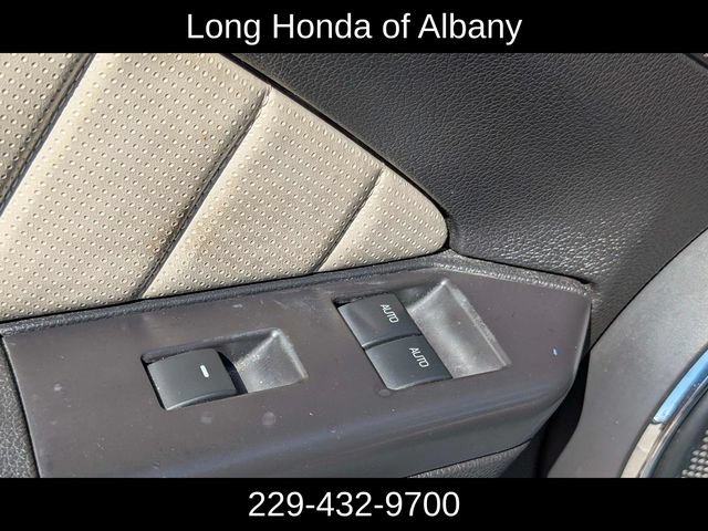 Used 2013 Ford Mustang Premium RWD image 12