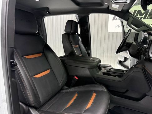 Used 2024 GMC Sierra 2500 AT4 w/ AT4 Preferred Package AWD/4WD image 28