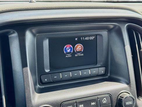 Used 2017 GMC Canyon 2WD Crew Cab w/ Convenience Package image 14