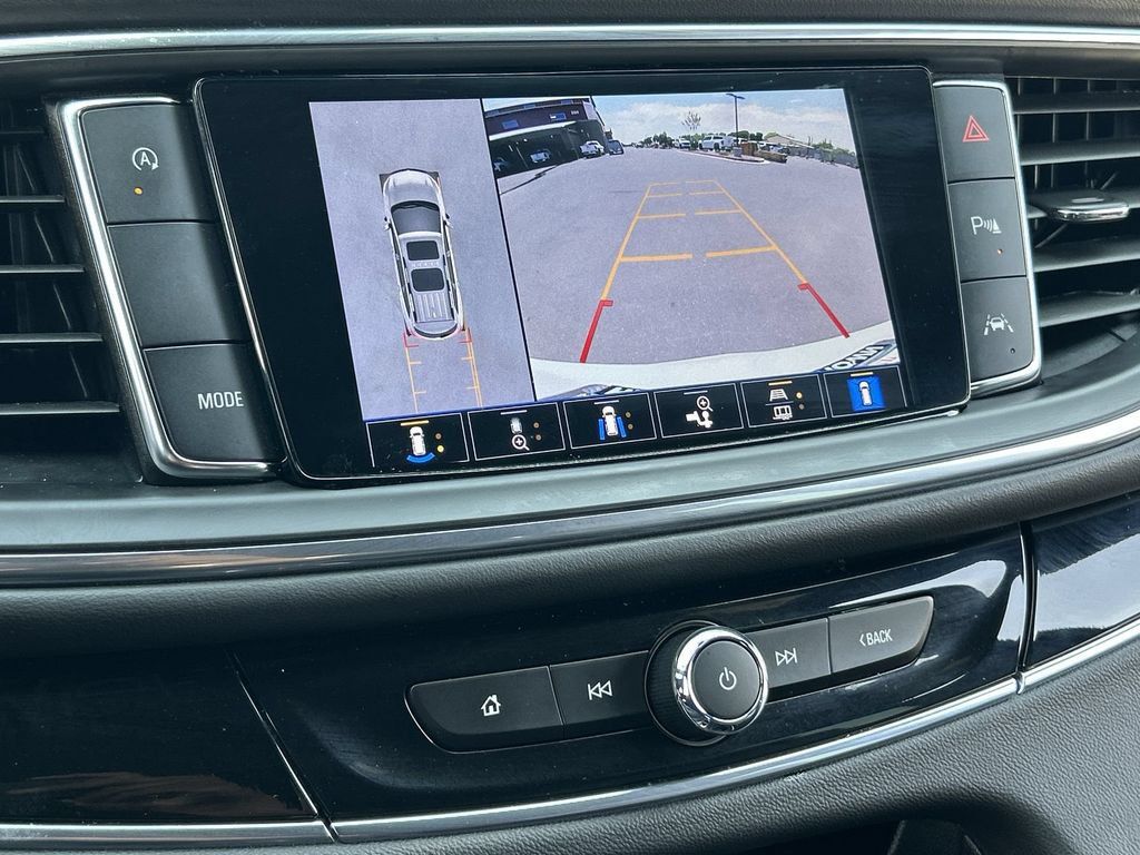 Used 2024 Buick Enclave Avenir w/ Avenir Technology Package FWD image 15