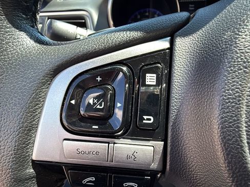 Used 2017 Subaru Outback 2.5i Touring w/ Popular Package #5A AWD/4WD image 26