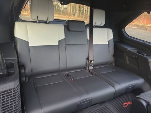 Certified 2023 Toyota Sequoia Capstone image 29