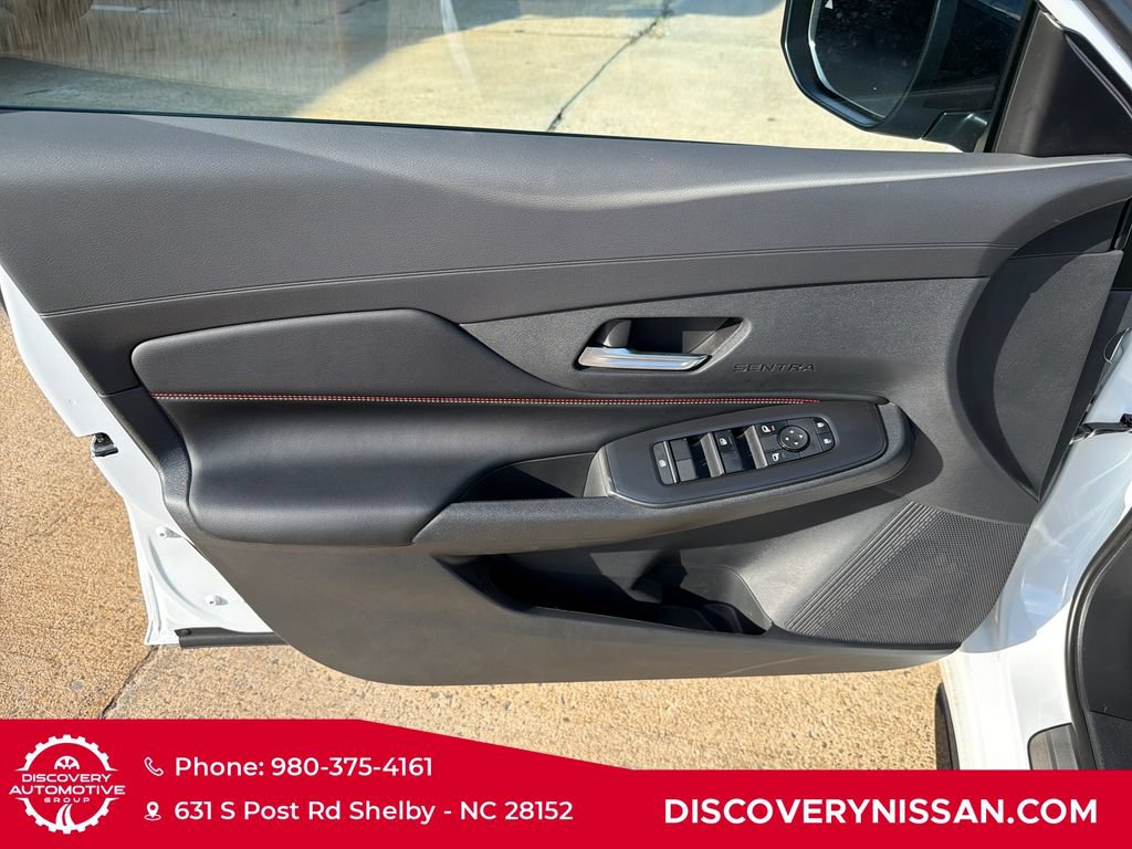 New 2026 Nissan Sentra SR FWD image 10