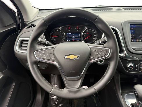 Used 2024 Chevrolet Equinox LT FWD image 12