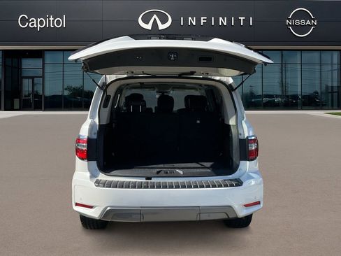 Used 2022 Nissan Armada SL image 10