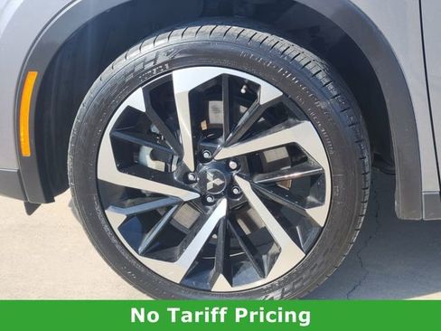 Used 2022 Mitsubishi Outlander SE image 8