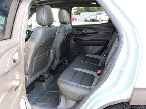 Used 2026 Chevrolet TrailBlazer ACTIV w/ Convenience Package FWD image 13
