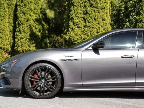 Used 2023 Maserati Ghibli Modena RWD image 10
