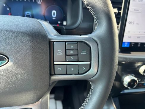 Used 2025 Ford F150 Lariat AWD/4WD image 29