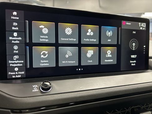 Used 2023 Honda Accord Sport image 17