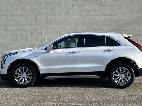 Certified 2023 Cadillac XT4 Premium Luxury w/ Cold Weather Package FWD image 7
