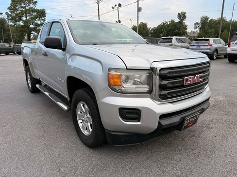 Used 2016 GMC Canyon W/T w/ Convenience Package RWD image 7