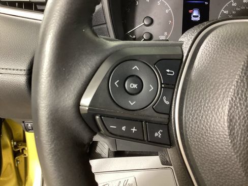 Used 2024 Toyota Corolla Cross AWD Hybrid w/ Moonroof Package image 14