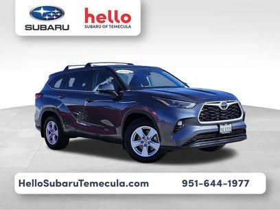 Used 2023 Toyota Highlander LE