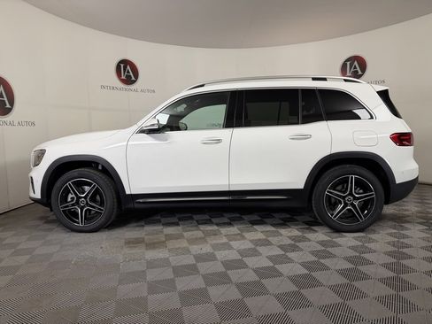 New 2026 Mercedes-Benz GLB 250 4MATIC image 4