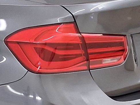 Used 2017 BMW 330i 330i image 11