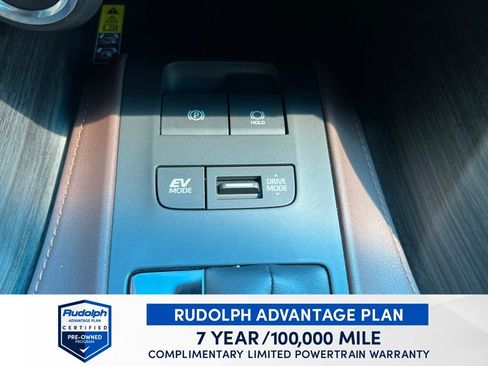 Used 2024 Toyota Venza Limited AWD/4WD image 41