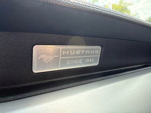 Used 2017 Ford Mustang GT Premium RWD image 17