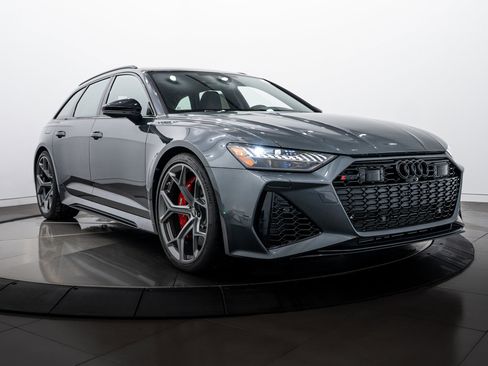 New 2026 Audi RS 6 performance image 2