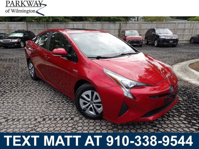 Used 2017 Toyota Prius Four w/ Premium Convenience Package FWD image 1