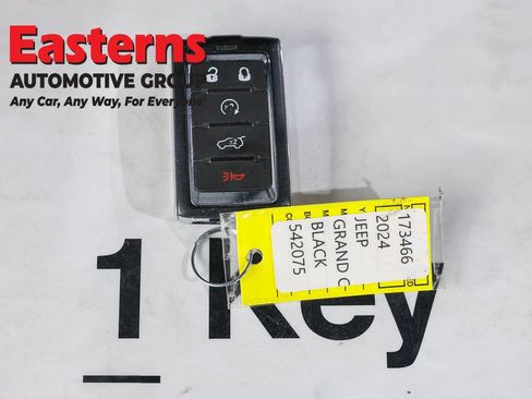 Used 2024 Jeep Grand Cherokee Limited 4xe AWD/4WD image 28