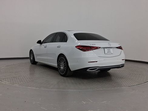 Used 2022 Mercedes-Benz C 300 4MATIC Sedan image 3