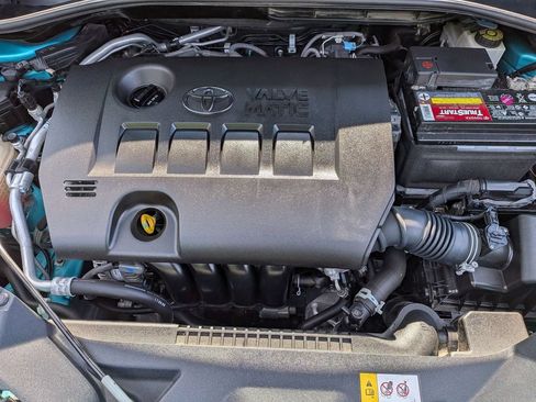 Used 2018 Toyota C-HR XLE FWD image 22
