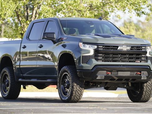 Used 2025 Chevrolet Silverado 1500 LT Trail Boss w/ Convenience Package II image 49