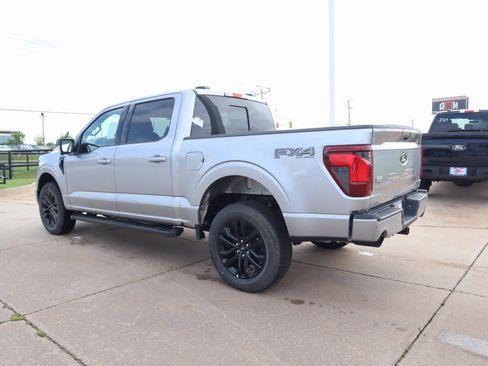 New 2025 Ford F150 XLT w/ Equipment Group 302A MID image 24