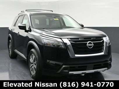 New 2025 Nissan Pathfinder SL
