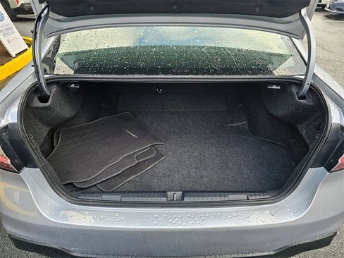 Used 2025 Subaru Legacy Premium image 14