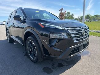 Used 2024 Nissan Rogue SV w/ SV Premium Package AWD/4WD 360° Tour