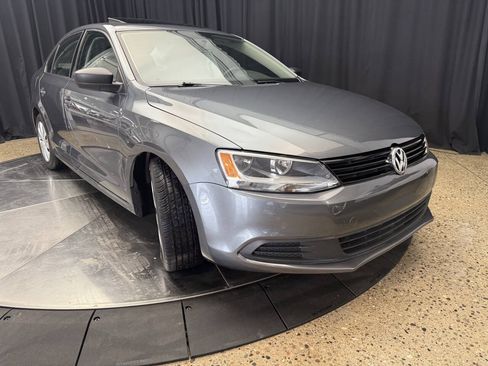 Used 2013 Volkswagen Jetta S FWD image 12